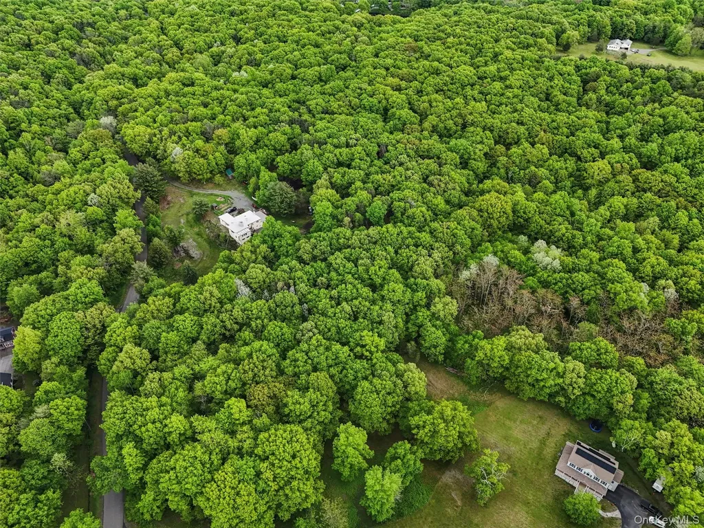 114 Quarfelt Road Clinton Corners NY 12514