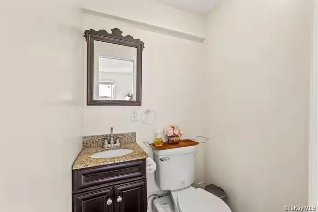 31 Wayne Avenue Verplanck NY 10596