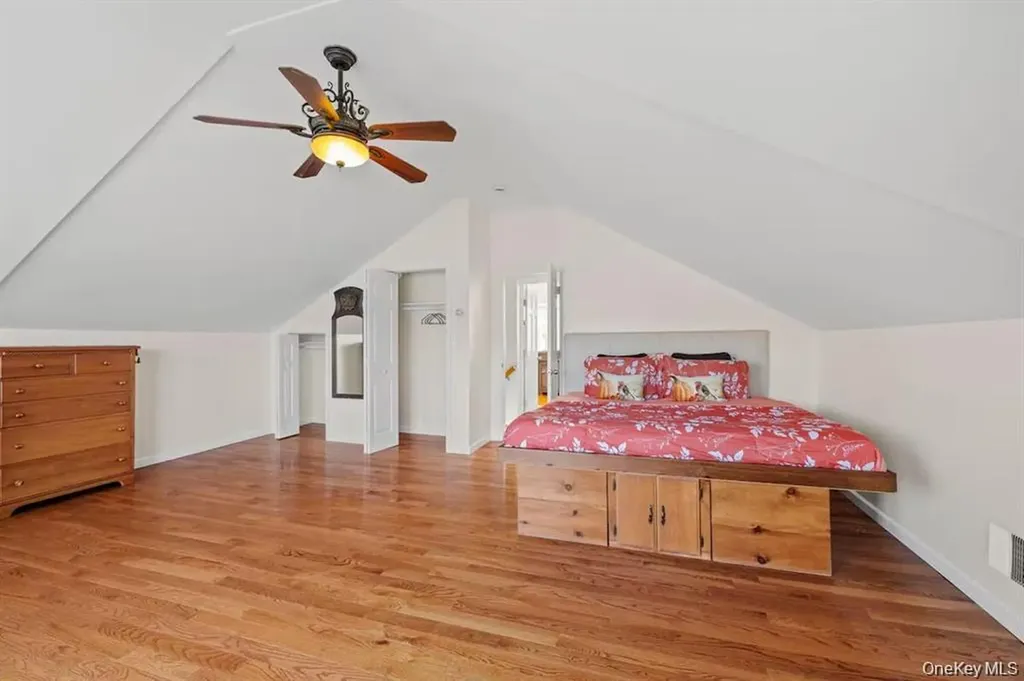 31 Wayne Avenue Verplanck NY 10596