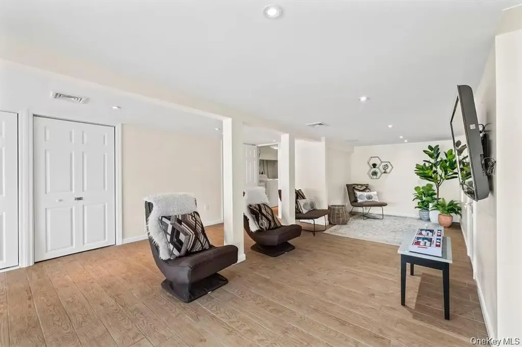 31 Wayne Avenue Verplanck NY 10596