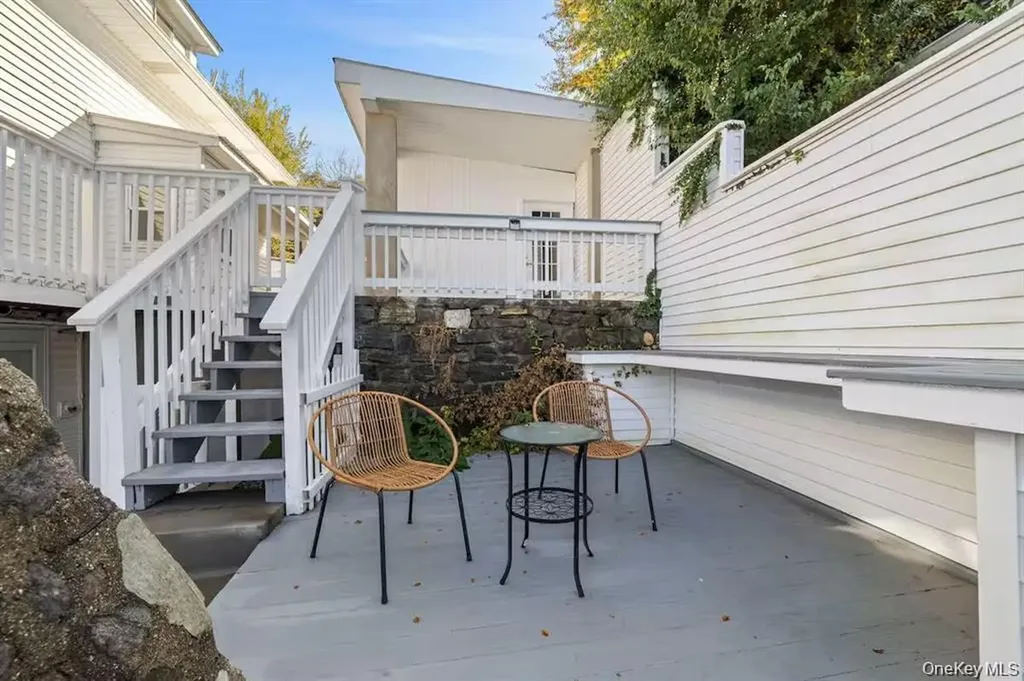 31 Wayne Avenue Verplanck NY 10596