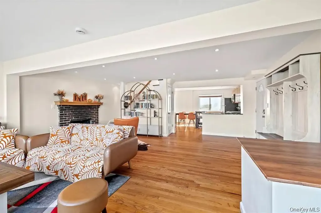 31 Wayne Avenue Verplanck NY 10596