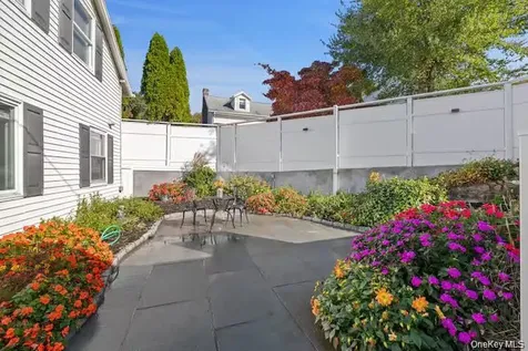 31 Wayne Avenue Verplanck NY 10596