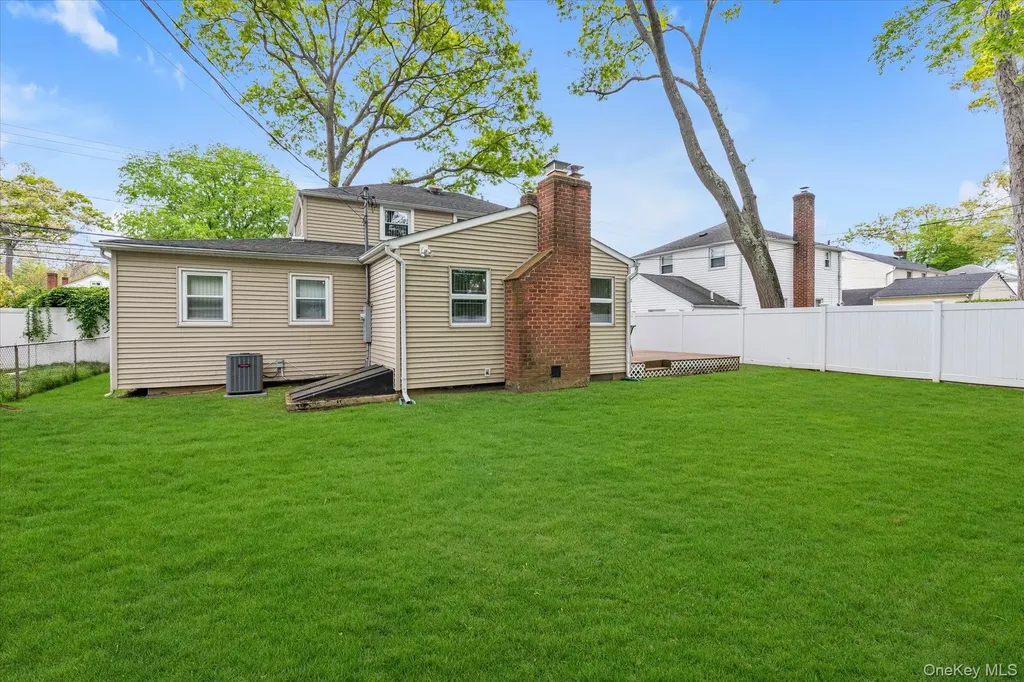 2000 Merrick Avenue Merrick NY 11566