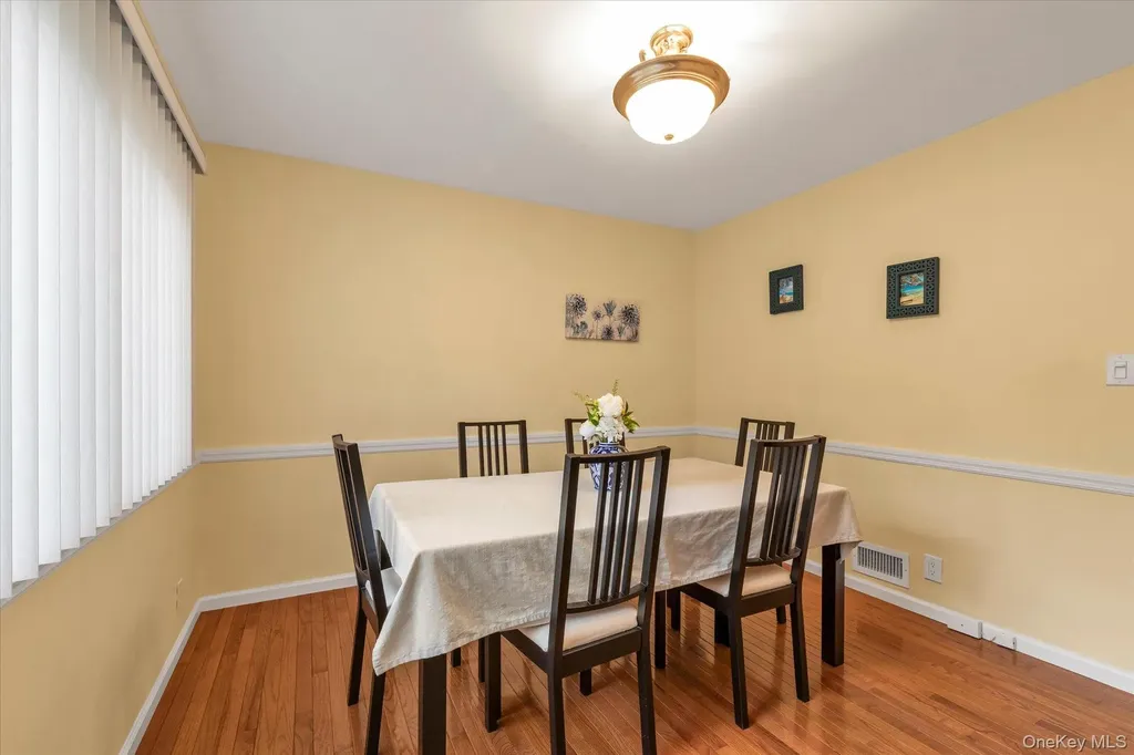 2000 Merrick Avenue Merrick NY 11566