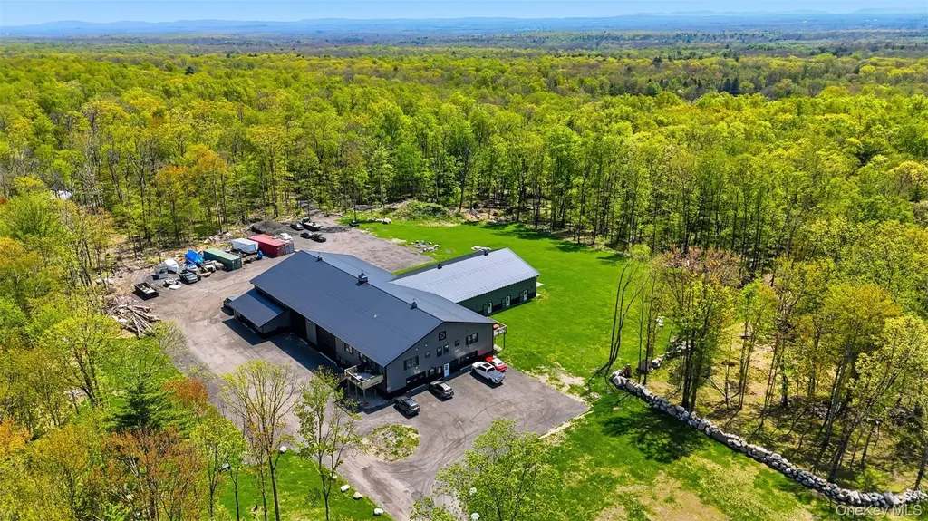 51 Redder Road Pine Bush NY 12566