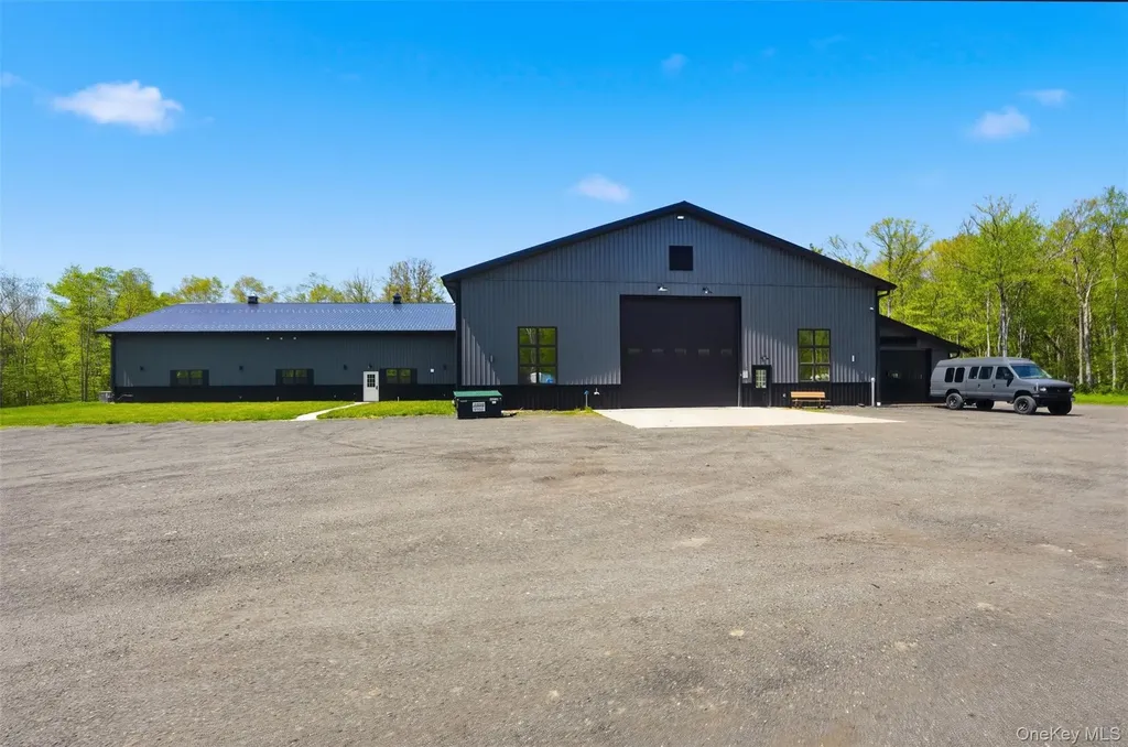 51 Redder Road Pine Bush NY 12566