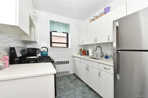143-50 Hoover Avenue Briarwood NY 11435