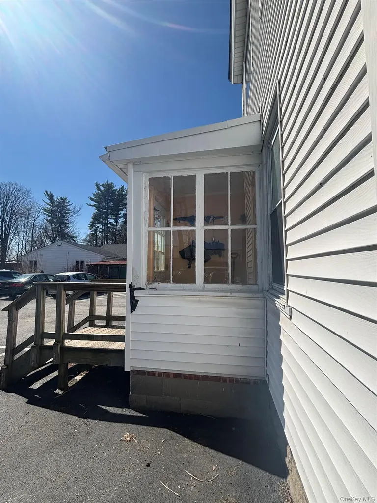 460 Albany Kingston NY 12401