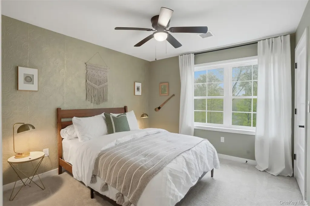 9 School House Road Middletown NY 10940