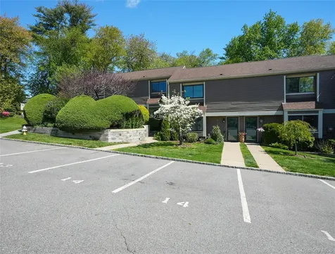 14 James Court Port Chester NY 10573