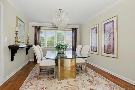 86 Somerset Road New Rochelle NY 10804