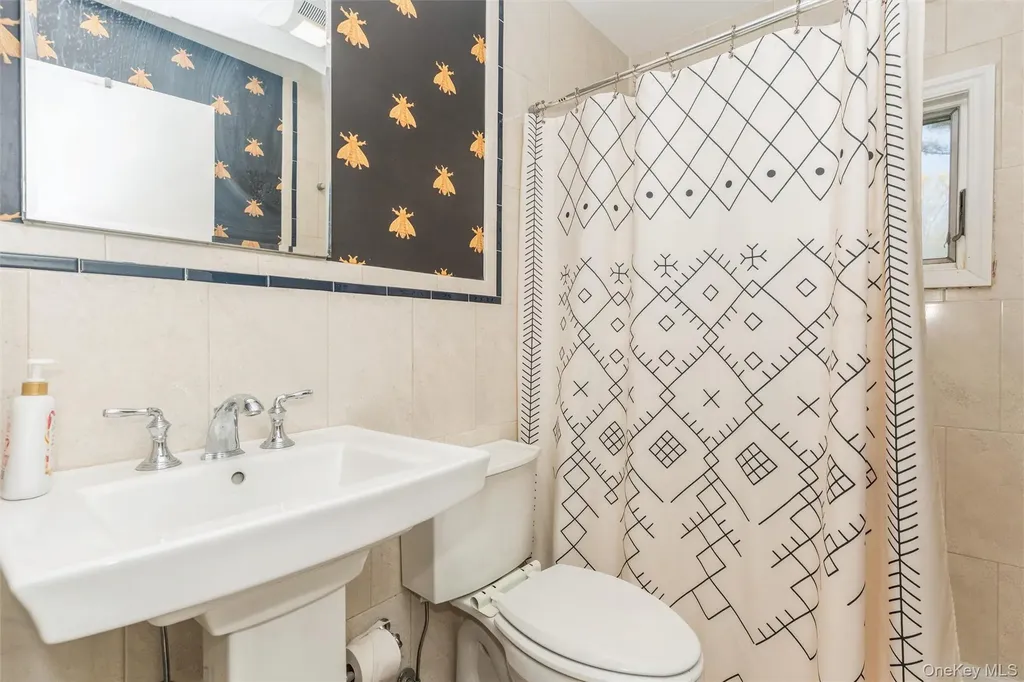 157 Chestnut Street Garden City NY 11530