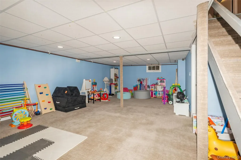 157 Chestnut Street Garden City NY 11530