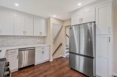 1076 Northgate Court Uniondale NY 11553