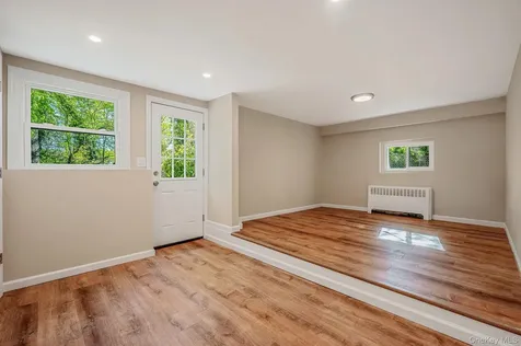1076 Northgate Court Uniondale NY 11553