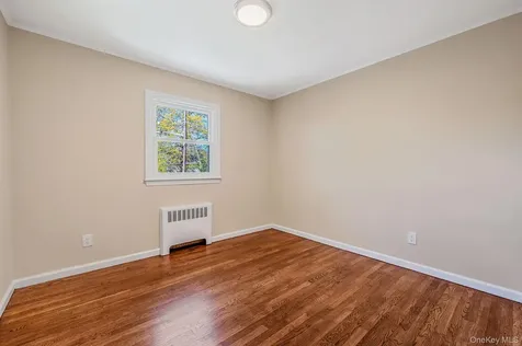 1076 Northgate Court Uniondale NY 11553