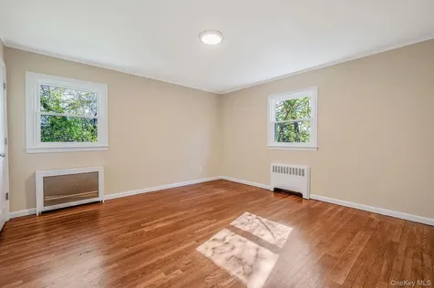 1076 Northgate Court Uniondale NY 11553