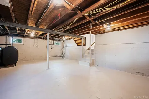 1076 Northgate Court Uniondale NY 11553