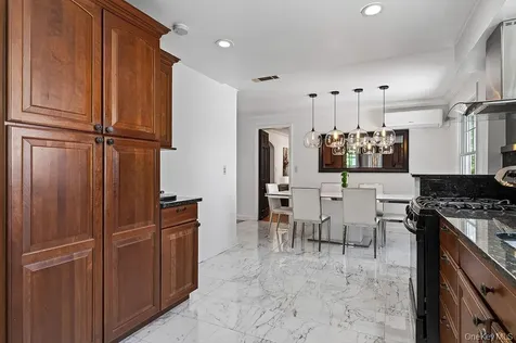 91 Central Parkway Mount Vernon NY 10552