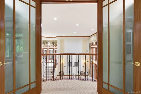 3 Olde Hamlet Drive Jericho NY 11753