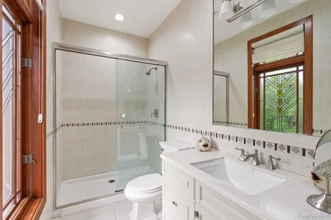 3 Olde Hamlet Drive Jericho NY 11753