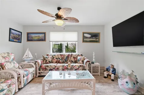 14 Beach Plum Lane Nissequogue NY 11780