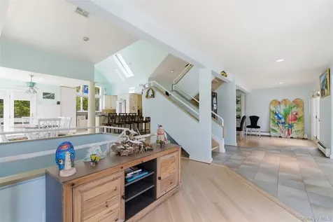 14 Beach Plum Lane Nissequogue NY 11780