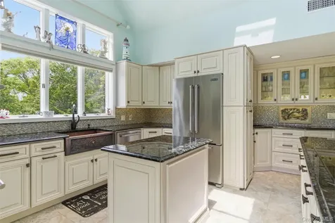 14 Beach Plum Lane Nissequogue NY 11780