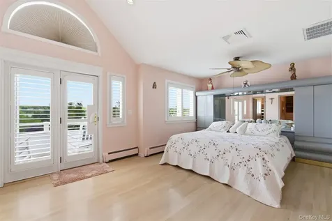 14 Beach Plum Lane Nissequogue NY 11780