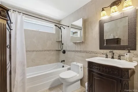 14 Beach Plum Lane Nissequogue NY 11780