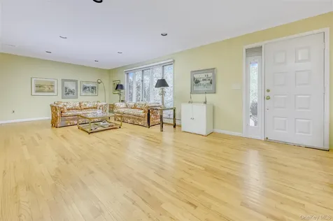 50 Pecan Valley Drive New City NY 10956