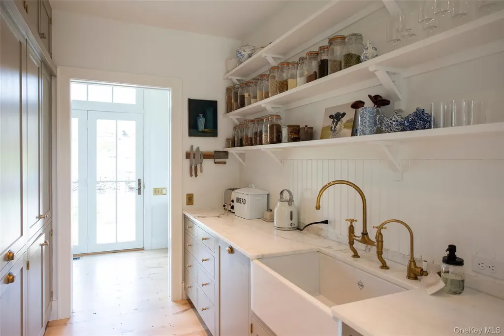 506 Silvernails Road Pine Plains NY 12567