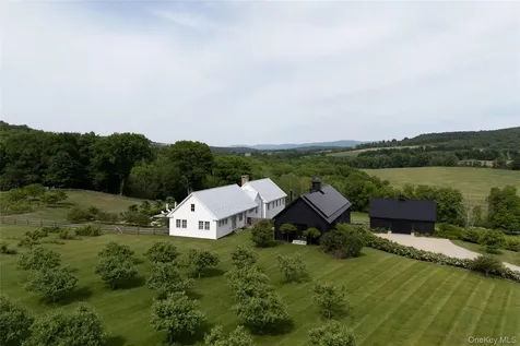 506 Silvernails Road Pine Plains NY 12567