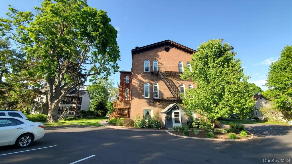 21 Idlewild Avenue Cornwall On Hudson NY 12520