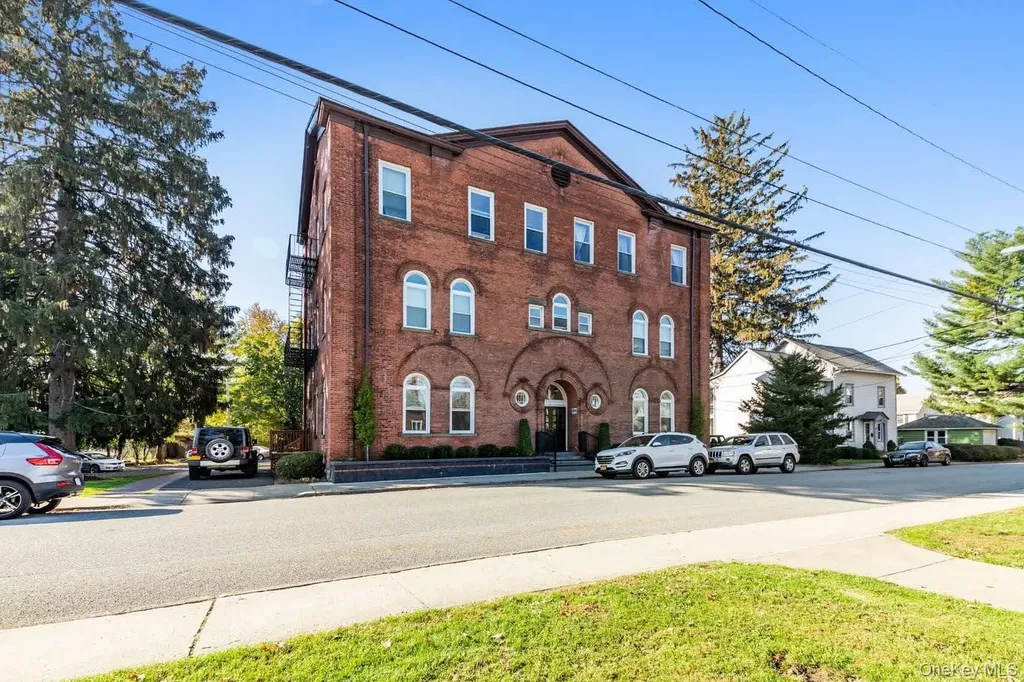 21 Idlewild Avenue Cornwall On Hudson NY 12520