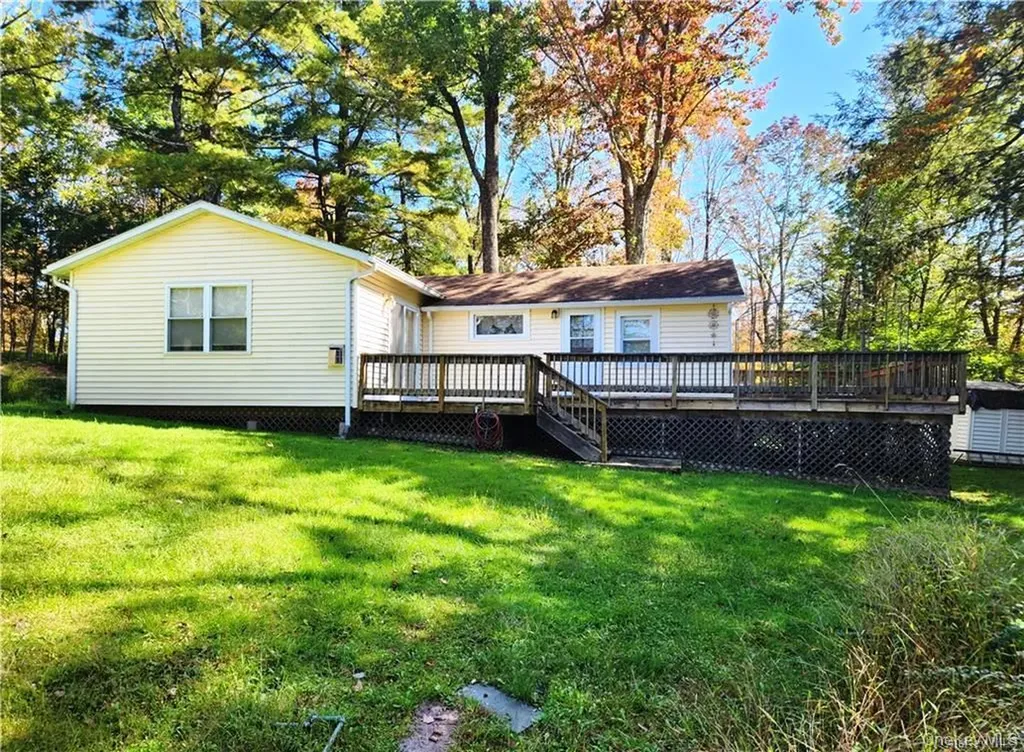 74 E Thompson Place Smallwood NY 12778