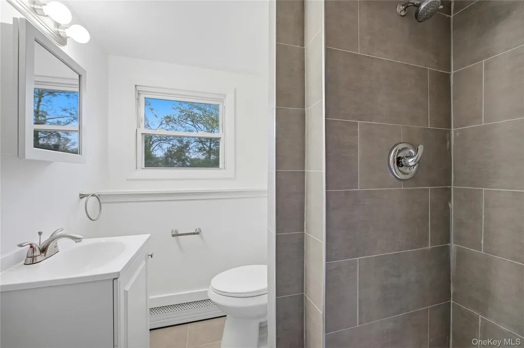 47 Continental Drive New Windsor NY 12553