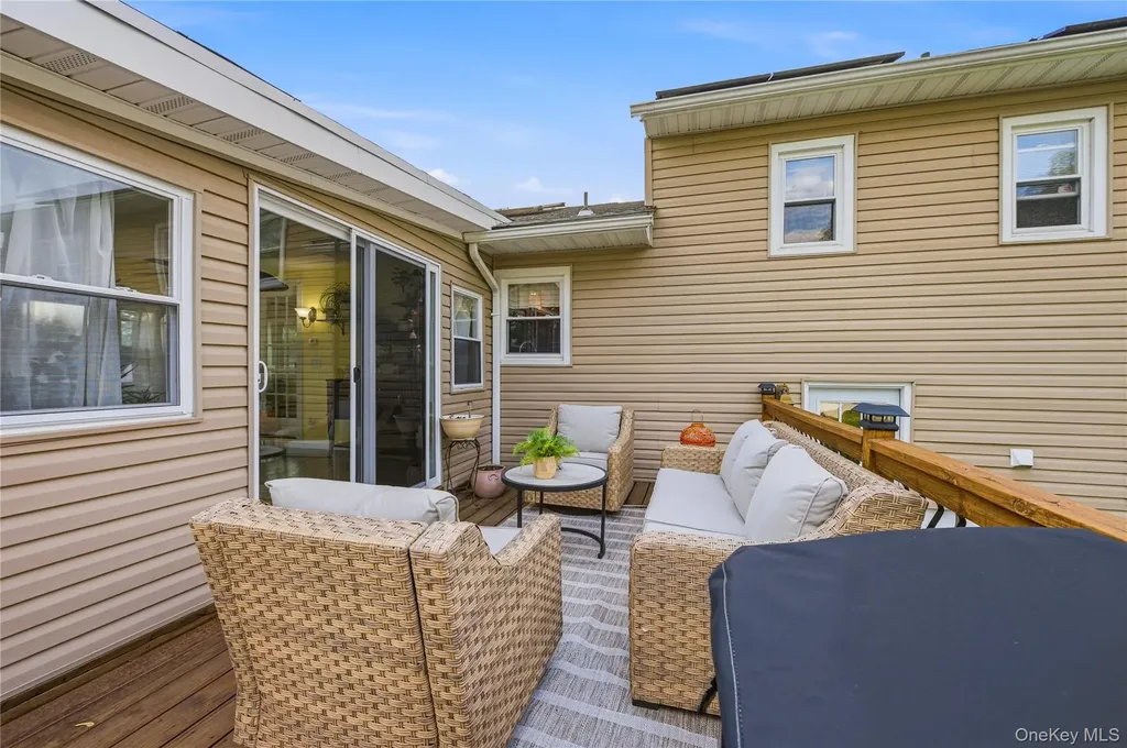47 Continental Drive New Windsor NY 12553