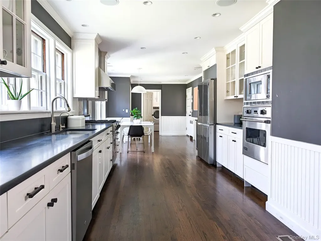 124 Lincoln Avenue Purchase NY 10577