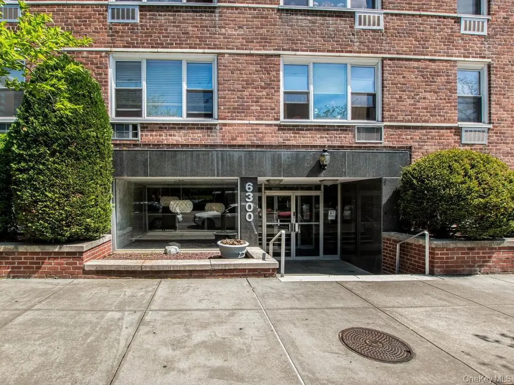 6300 Riverdale Avenue Bronx NY 10471