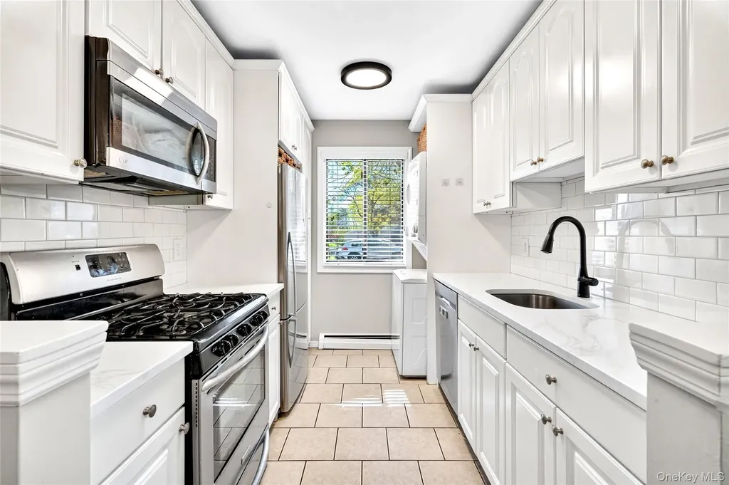 17 Hillside Terrace White Plains NY 10601