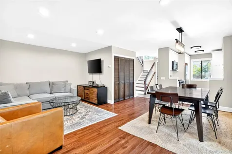 17 Hillside Terrace White Plains NY 10601