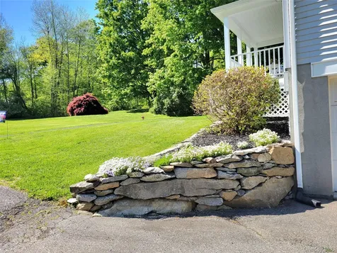 2 Stonewall Drive Holmes NY 12531