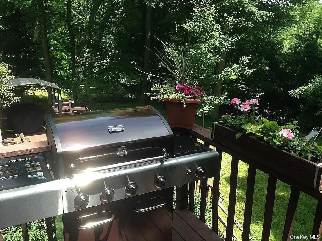 249 Mill River Road Chappaqua NY 10514