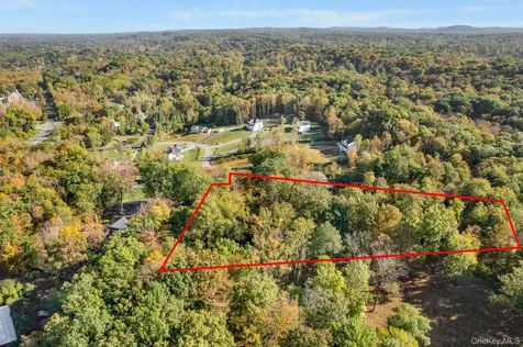 5 Pond View Court Staatsburg NY 12580