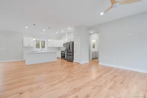 5 Pond View Court Staatsburg NY 12580