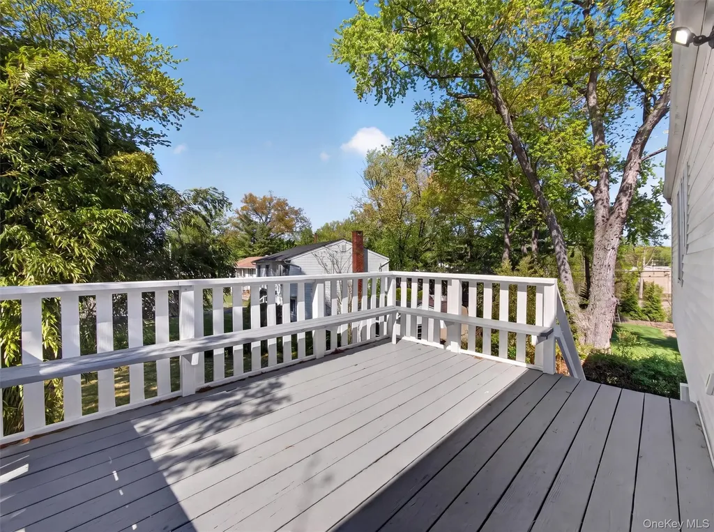 3 Cedar Avenue Orangeburg NY 10962