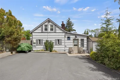 109 W Park Avenue Pearl River NY 10965