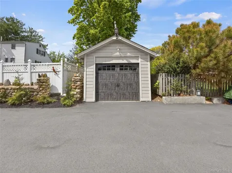 109 W Park Avenue Pearl River NY 10965